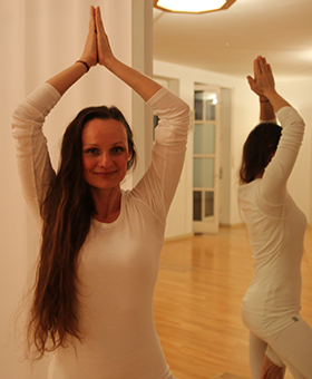 Joana Keplowski - Kundalini Yoga